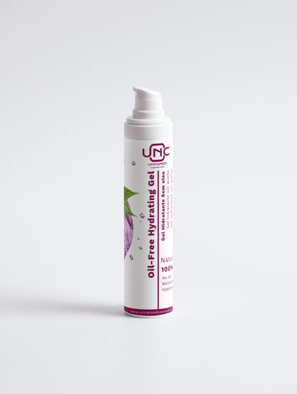 Gel hidratante oil-free em embalagem pump branca com detalhes em roxo